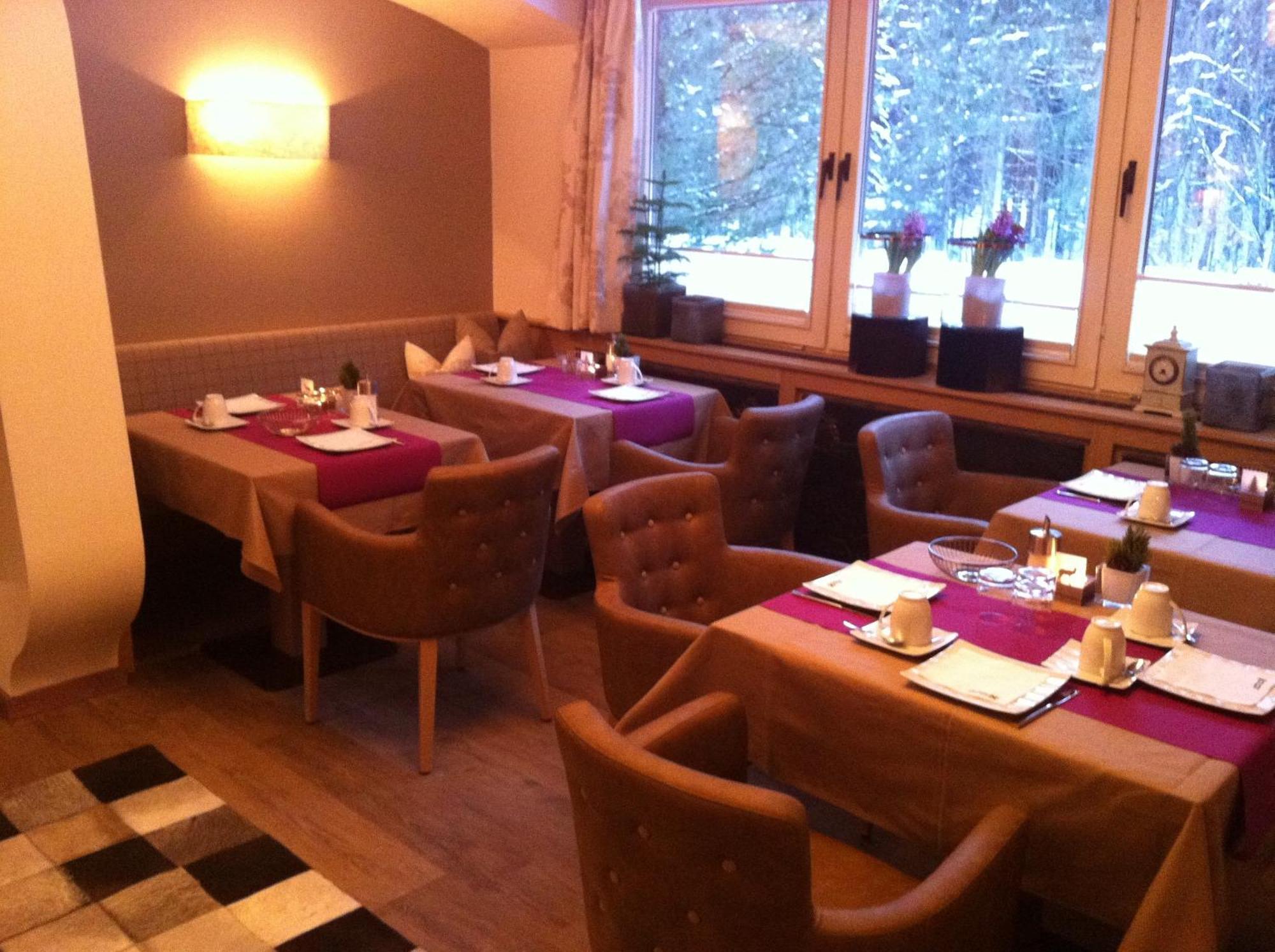 Alpin Hotel Garni Eder - Private Living Mayrhofen Eksteriør billede