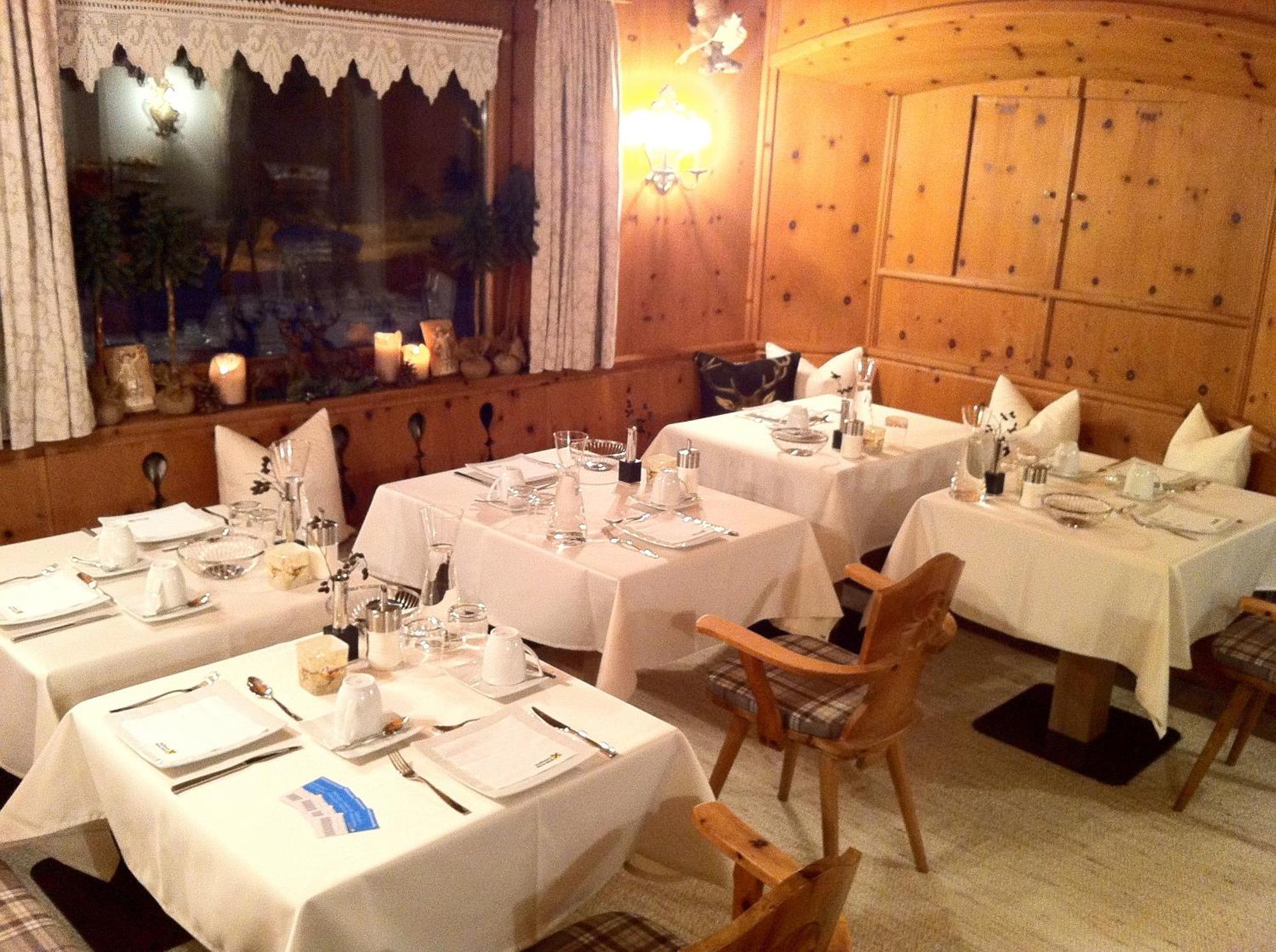 Alpin Hotel Garni Eder - Private Living Mayrhofen Eksteriør billede