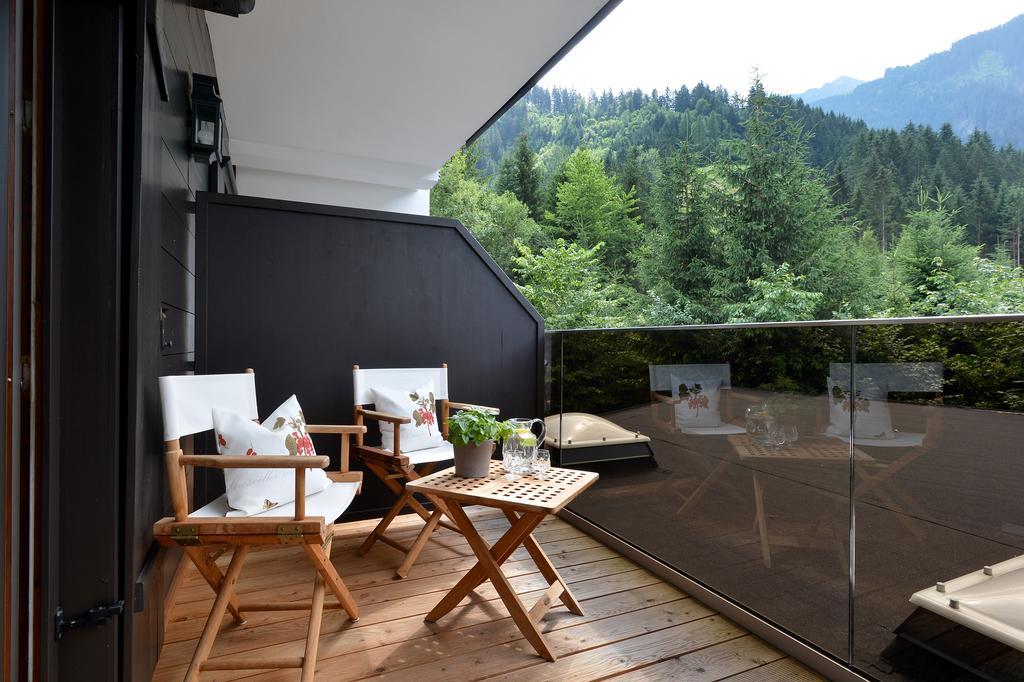 Alpin Hotel Garni Eder - Private Living Mayrhofen Eksteriør billede