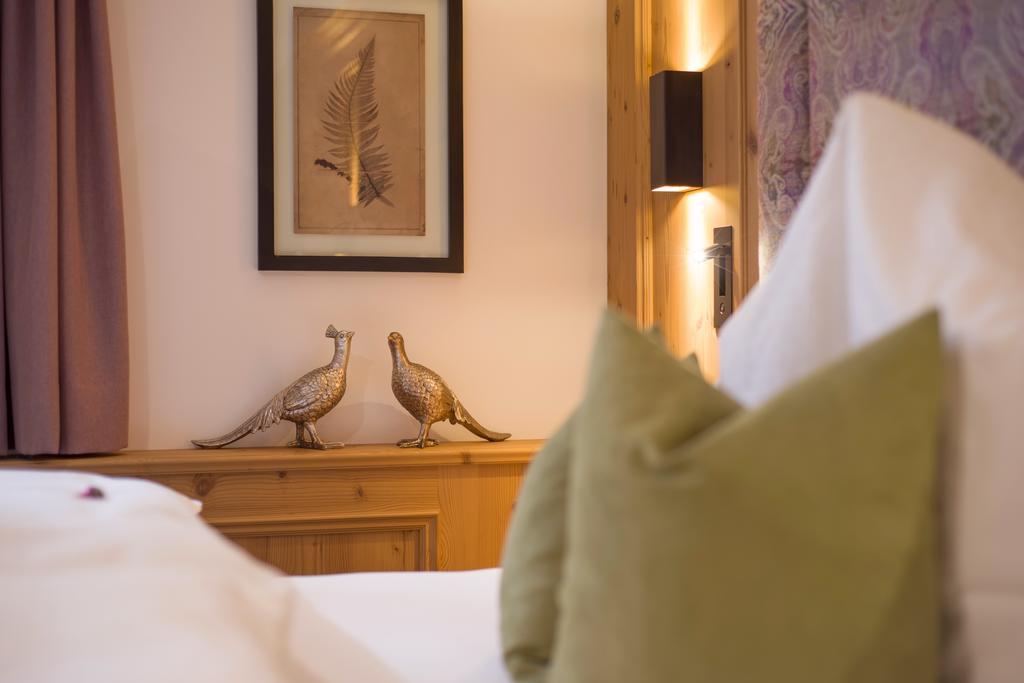 Alpin Hotel Garni Eder - Private Living Mayrhofen Eksteriør billede
